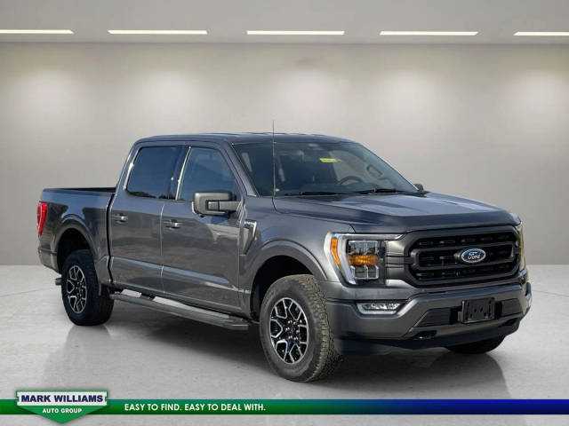 2022 Ford F-150 XLT 4WD photo