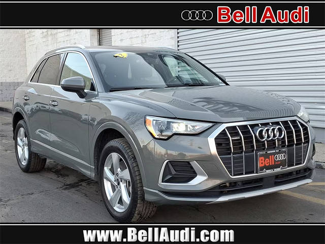 2022 Audi Q3 Premium AWD photo