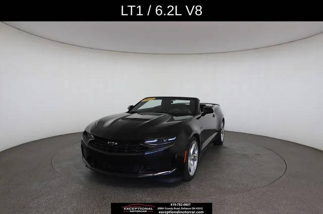 2023 Chevrolet Camaro LT1 RWD photo