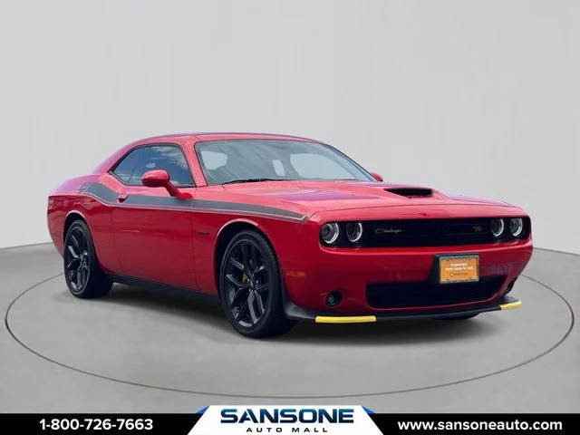 2022 Dodge Challenger R/T RWD photo