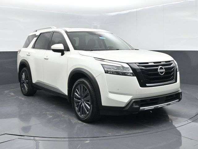 2022 Nissan Pathfinder SL FWD photo