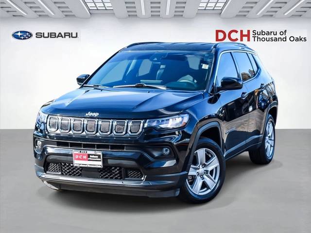 2022 Jeep Compass Latitude FWD photo
