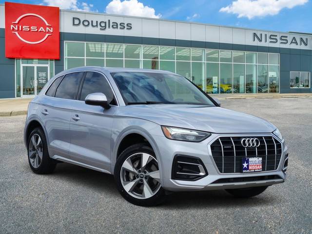 2022 Audi Q5 Premium Plus AWD photo
