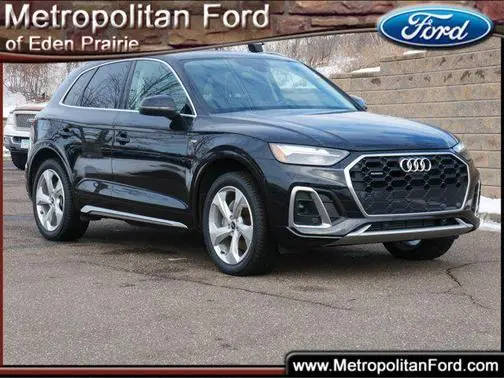 2022 Audi Q5 S line Premium Plus AWD photo