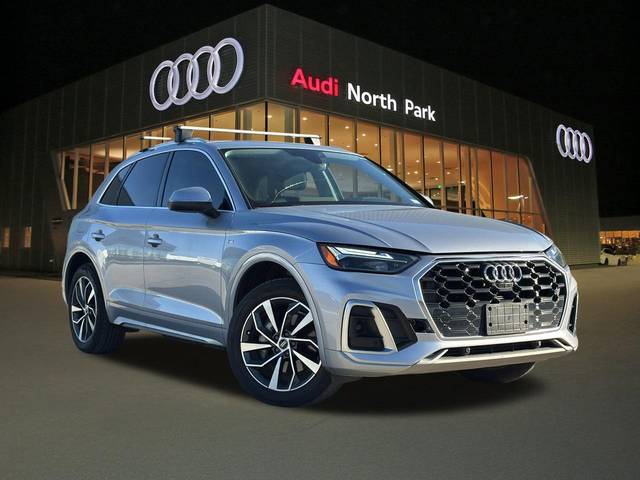 2022 Audi Q5 S line Premium Plus AWD photo