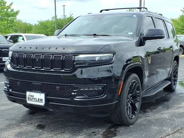 2022 Jeep Wagoneer Series III Carbide 4WD photo