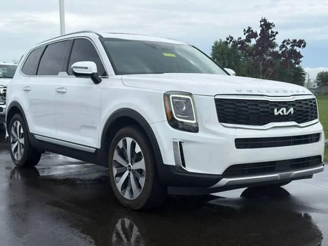 2022 Kia Telluride S AWD photo