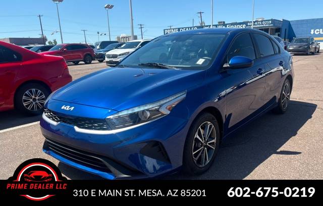 2023 Kia Forte LXS FWD photo