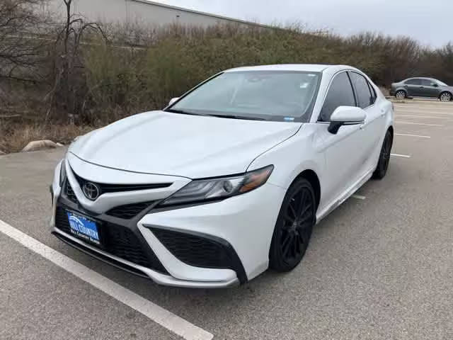 2022 Toyota Camry XSE FWD photo