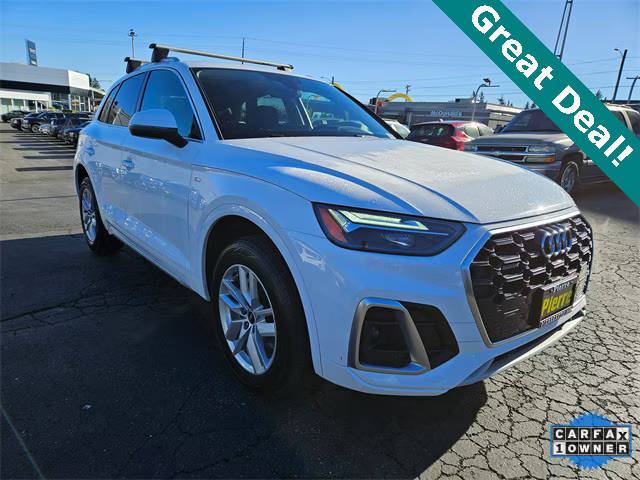 2022 Audi Q5 S line Premium AWD photo