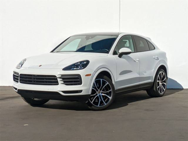 2022 Porsche Cayenne Coupe Platinum Edition AWD photo