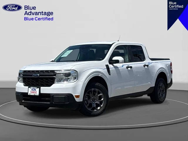 2022 Ford Maverick XLT AWD photo