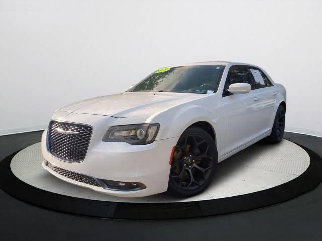 2020 Chrysler 300 300S RWD photo