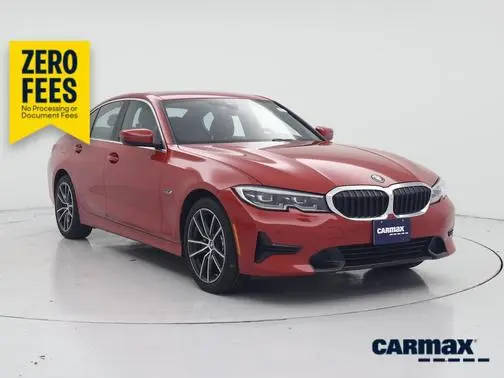 2022 BMW 3 Series 330e xDrive AWD photo