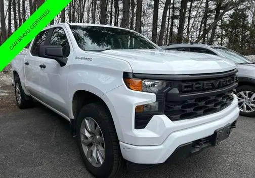 2022 Chevrolet Silverado 1500 Custom 4WD photo