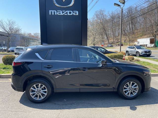 2022 Mazda CX-5 2.5 S Preferred Package AWD photo