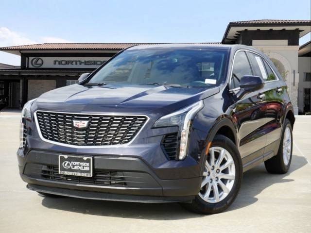 2023 Cadillac XT4 FWD Luxury FWD photo