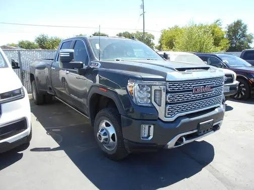 2022 GMC Sierra 3500HD Denali 4WD photo