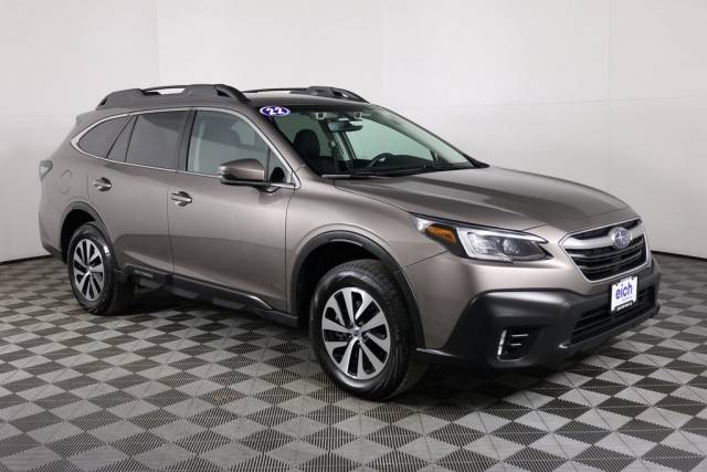 2022 Subaru Outback Premium AWD photo