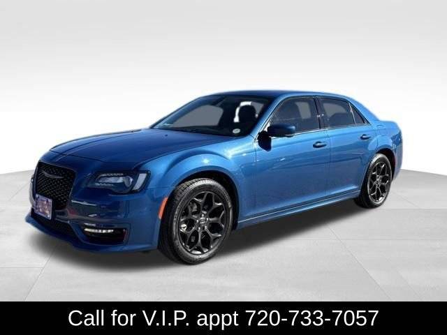 2022 Chrysler 300 Touring L AWD photo