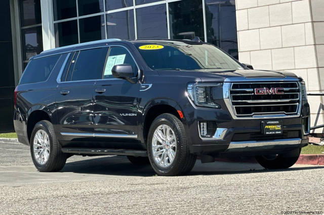 2023 GMC Yukon XL SLT RWD photo