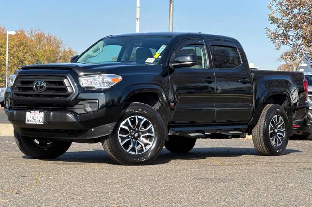 2022 Toyota Tacoma SR 4WD photo