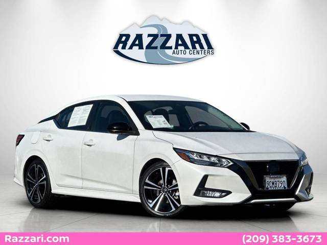 2022 Nissan Sentra SR FWD photo