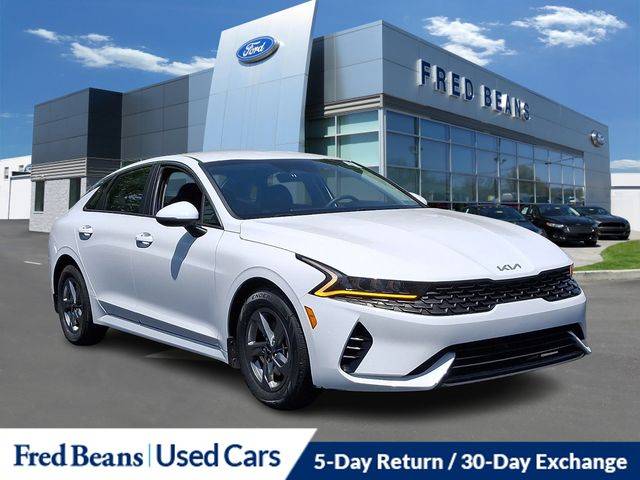 2023 Kia K5 LXS FWD photo