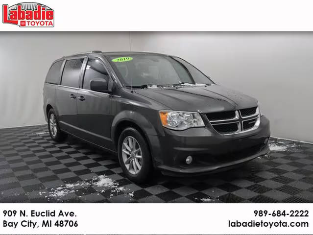 2019 Dodge Grand Caravan SXT FWD photo