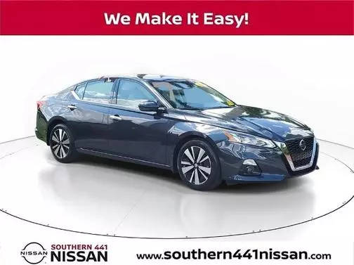 2022 Nissan Altima 2.5 SL FWD photo