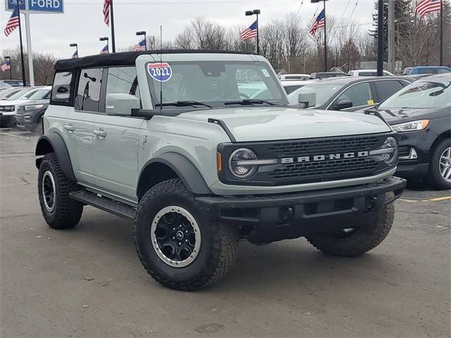 2022 Ford Bronco 4 Door Outer Banks 4WD photo