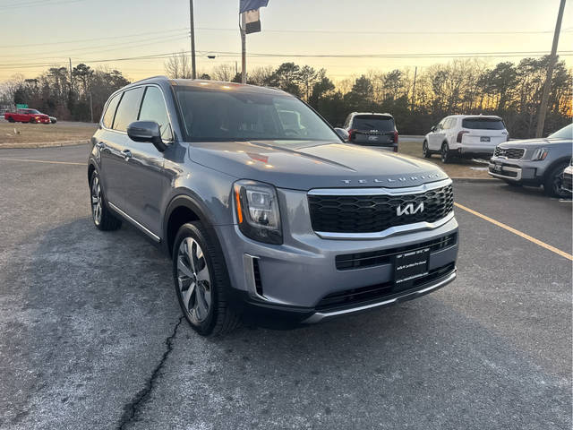 2022 Kia Telluride EX FWD photo