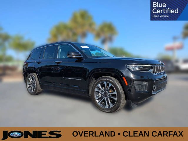 2022 Jeep Grand Cherokee Overland 4WD photo