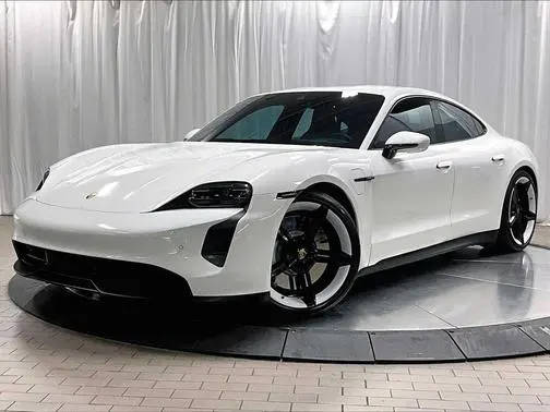 2022 Porsche Taycan  RWD photo