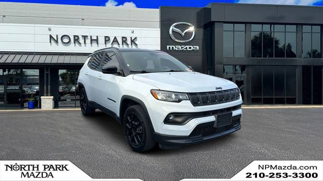 2022 Jeep Compass Altitude FWD photo