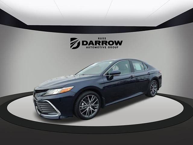 2022 Toyota Camry Hybrid XLE FWD photo