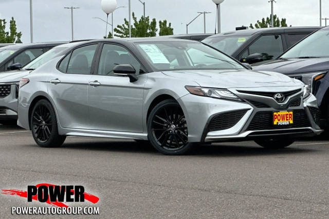 2022 Toyota Camry XSE FWD photo