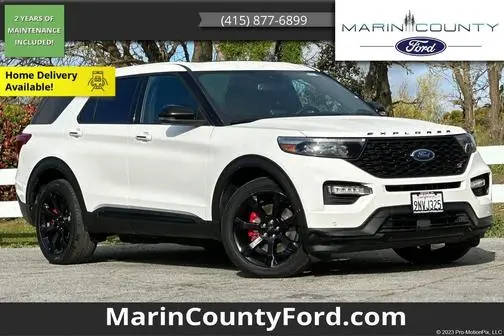 2022 Ford Explorer ST 4WD photo