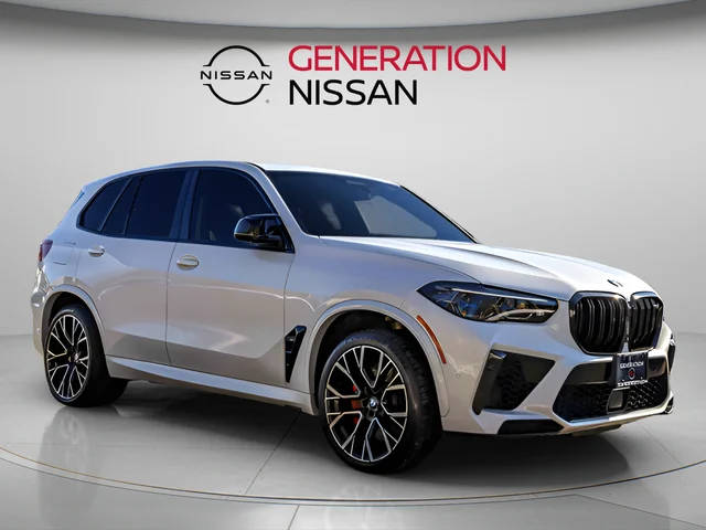 2023 BMW X5 M  AWD photo