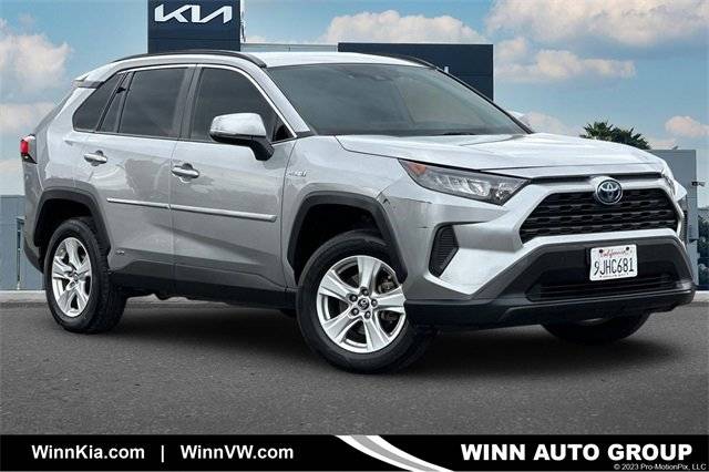 2019 Toyota RAV4 Hybrid LE AWD photo