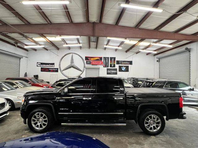 2015 GMC Sierra 1500 Denali 4WD photo