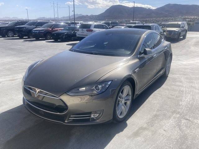 2015 Tesla Model S 85D AWD photo