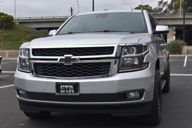 2020 Chevrolet Suburban LT 4WD photo