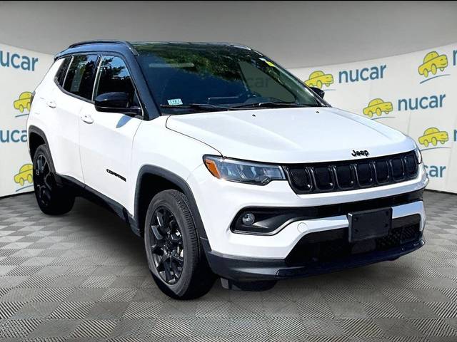 2022 Jeep Compass Altitude 4WD photo