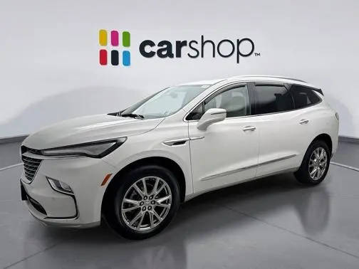2023 Buick Enclave Essence AWD photo