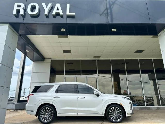 2023 Hyundai Palisade Calligraphy FWD photo
