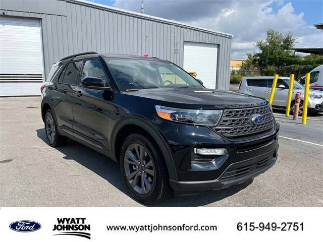 2022 Ford Explorer XLT 4WD photo