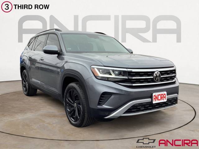 2022 Volkswagen Atlas 2.0T SE w/Technology FWD photo