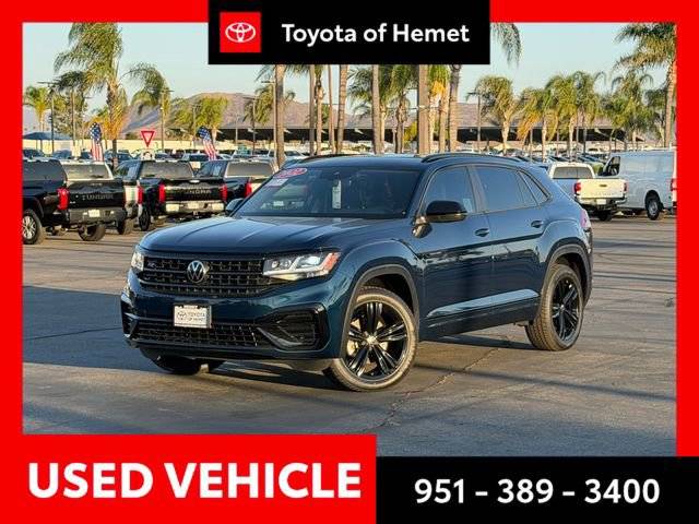 2022 Volkswagen Atlas Cross Sport 3.6L V6 SEL R-Line Black AWD photo