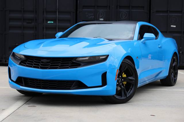 2023 Chevrolet Camaro 1LT RWD photo
